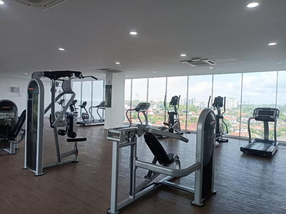 Appartement One Tebrau By Antlerzone à Johor Bahru Extérieur photo