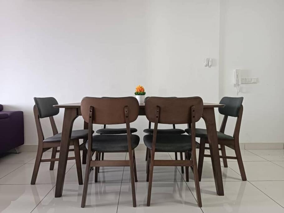 Appartement One Tebrau By Antlerzone à Johor Bahru Extérieur photo